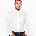 Camisa de homem com gola à padre de manga comprida